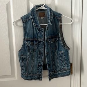 American Eagle jean jacket vest